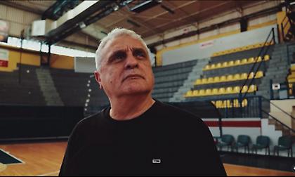 Νέος προπονητής του ΑΟ Σπόρτιγκ μέχρι το 2030 ο Αργύρης Πεδουλάκης!