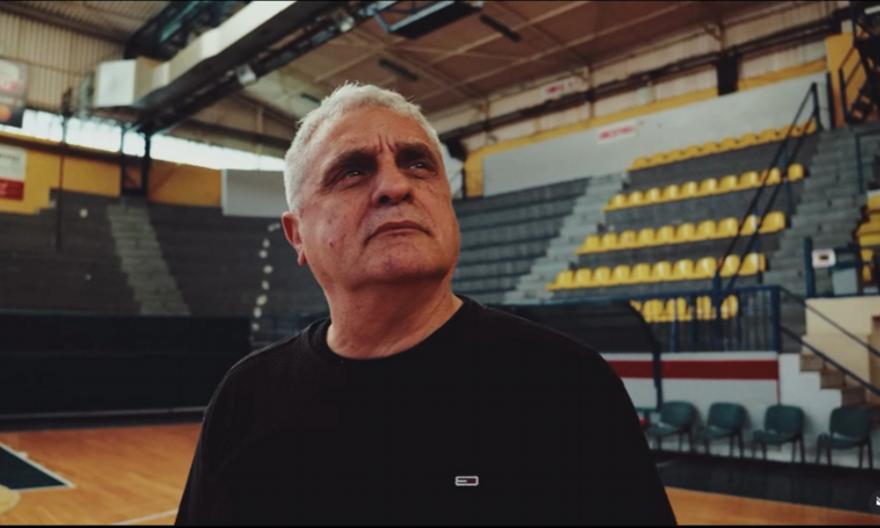 Νέος προπονητής του ΑΟ Σπόρτιγκ μέχρι το 2030 ο Αργύρης Πεδουλάκης!