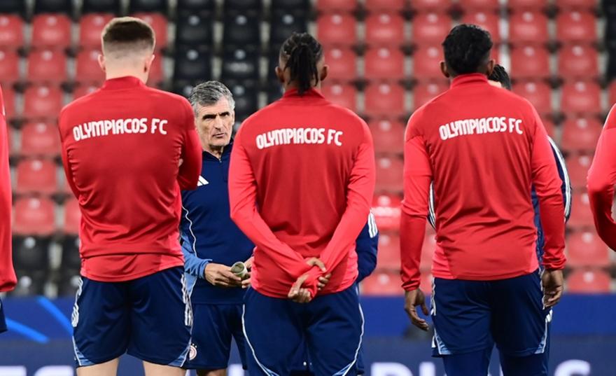 Ολυμπιακός: «Αναπτέρωση ηθικού» και αλλαγές Μεντιλίμπαρ ενόψει του ντέρμπι με τον Παναθηναϊκό