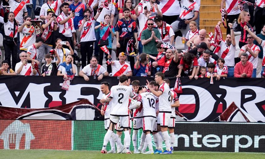 Με -αυστηρό- πέναλτι του Παλαθόν η Ράγιο έκανε το 3-0