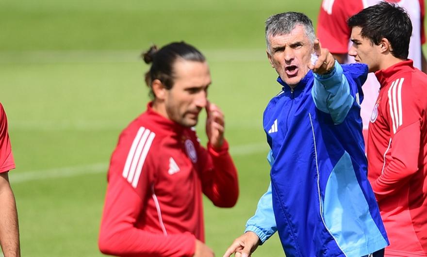 Τσανάκας: «Οι δύο σκέψεις του Μεντιλίμπαρ για το ντέρμπι με τον Παναθηναϊκό»