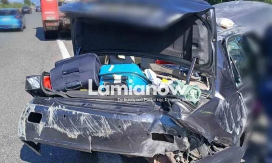 Τροχαίο στην Αθηνών - Λαμίας κατά την πασχαλινή έξοδο – Τραυματίστηκε γυναίκα, στο ΙΧ ήταν και ο γιος της