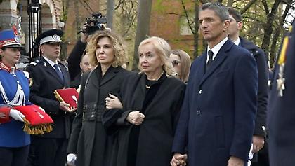 Λουτσέσκου στον επικήδειο λόγο του: «Ο πατέρας μου πέρασε από κάθε πιθανή κατάσταση που μπορεί να προσφέρει η ζωή»