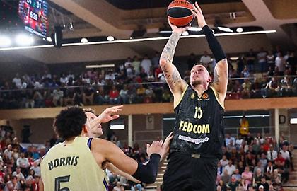 Καθάρισε και είναι άνετη η Μονακό, στην… πρίζα η Μπαρτσελόνα