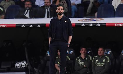 Έξαλλος ο Αρμπελόα με τη διαιτησία: «Καθαρό πέναλτι, εδώ και στο… φεγγάρι-Τα ίδια και τα ίδια»