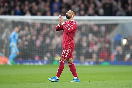 Το Άνφιλντ αποθέωσε τους Ρόμπερτσον και Σαλάχ μετά το φινάλε του Λίβερπουλ-Φούλαμ