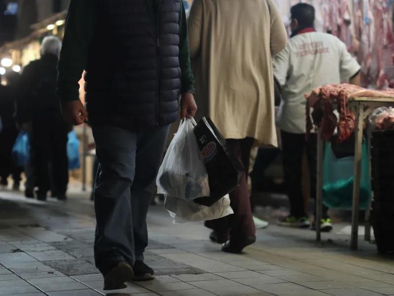 Ποιες ώρες είναι ανοιχτά σήμερα, Μ. Σάββατο καταστήματα και σούπερ μάρκετ