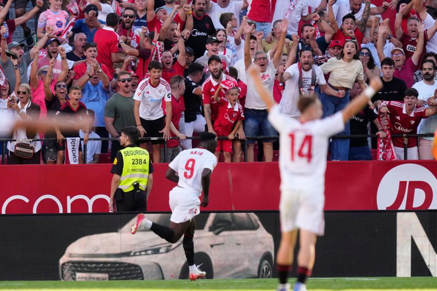 Εγκλώβισε την Ατλέτικο Μαδρίτης και πήρε βαθιά βαθμολογική ανάσα η Σεβίλλη