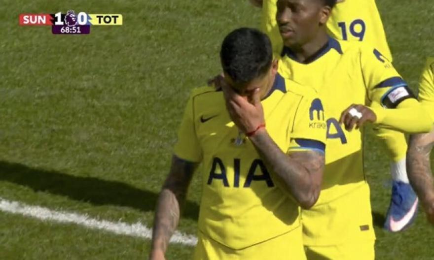 Τραυματίστηκε και αποχώρησε δακρυσμένος από το Σάντερλαντ-Τότεναμ ο Ρομέρο