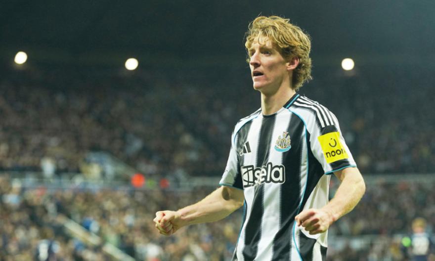 Στο μεταγραφικό στόχαστρο της Μπάγερν Μονάχου ο Γκόρντον