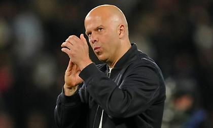 Σλοτ: «Δεν αλλάζουμε προσέγγιση - Μπορούμε την υπέρβαση με Παρί στο Άνφιλντ»