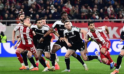 Τσορμπατζόγλου: «Τα βλέμματα όλων στους Μεϊτέ και Κένι όταν θα δοκιμάσουν να μπουν στο ομαδικό πρόγραμμα»