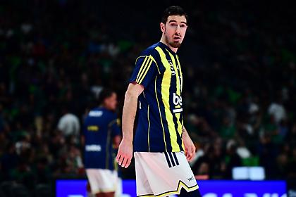 Φενέρμπαχτσε: Προλαβαίνει τα playoffs ο Ντε Κολό