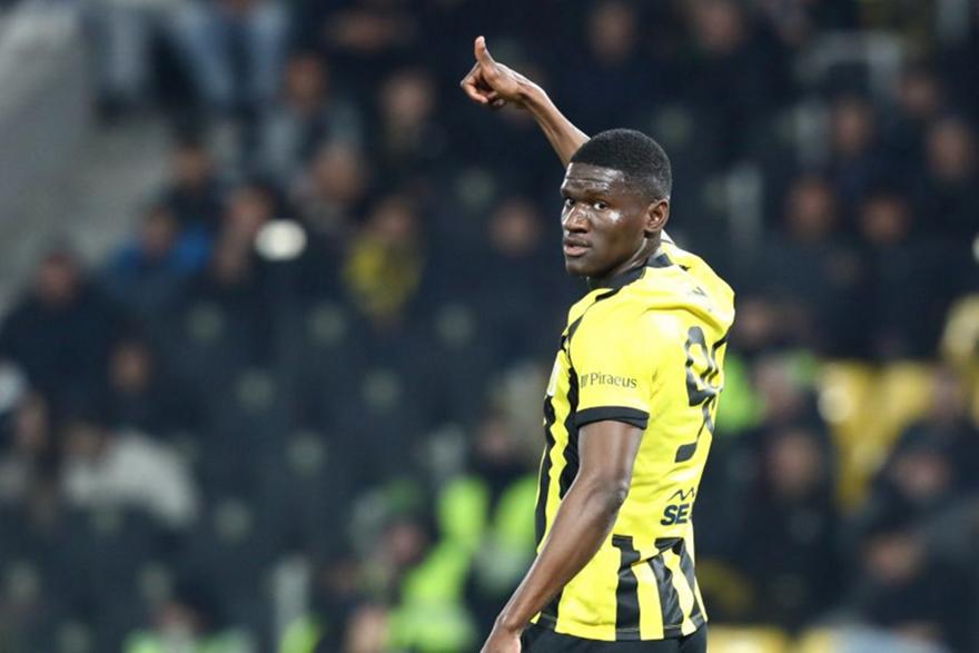 Τσακίρης: «Με Ζίνι ή Γκατσίνοβιτς ως παρτενέρ του Βάργκα θα παραταχθεί η ΑΕΚ»