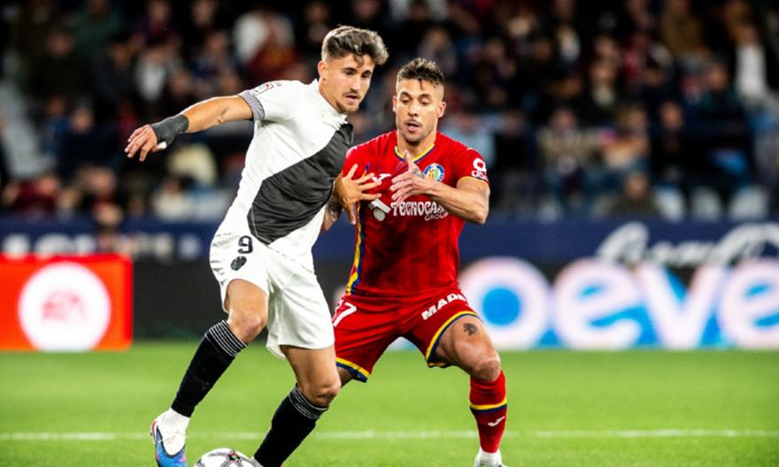 Νίκη ανάσα στη μάχη της παραμονής για τη Λεβάντε