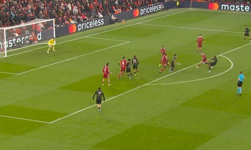 Η Παρί αποτελείωσε τη Λίβερπουλ με την πρώτη της τελική στο δεύτερο ημίχρονο