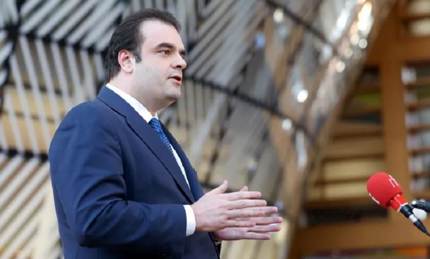 Πιερρακάκης: Εάν το Ορμούζ παραμείνει κλειστό για παρατεταμένο χρονικό διάστημα, οι επιπτώσεις θα είναι μεγάλες