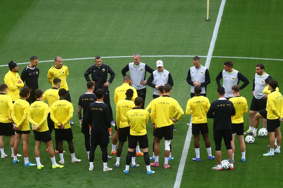 ΑΕΚ: Πλάνα από την τελευταία προπόνηση της ΑΕΚ για Ράγιο