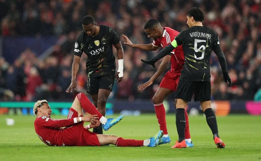 Επιβεβαιώθηκαν οι φόβοι για Εκιτικέ, εκτός για 9 μήνες!