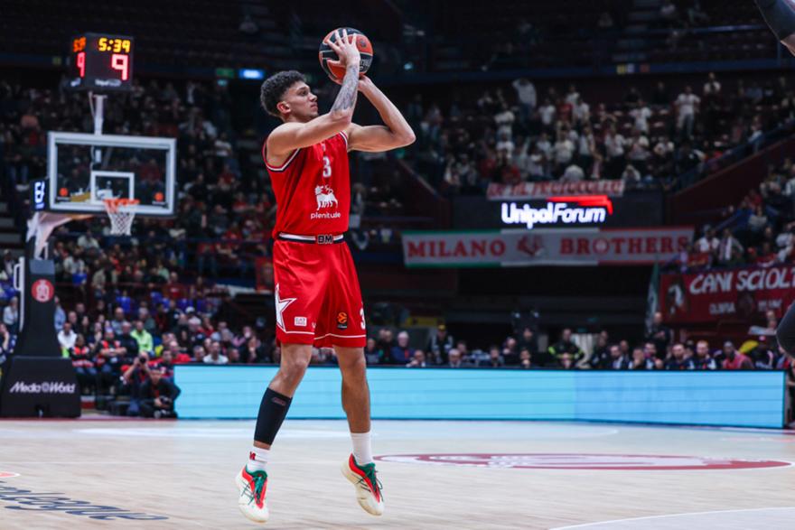 Το μυθικό ποσό που πήρε ο Κουίν Έλις για να αφήσει το Μιλάνο και να πάει στο Σεντ Τζονς του Πιτίνο