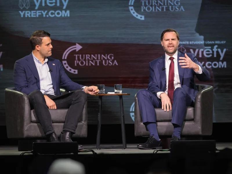 Βανς: «Αν το Ιράν δεσμευτεί να μην αποκτήσει πυρηνικά όπλα, θα το κάνουμε να ευημερήσει οικονομικά»