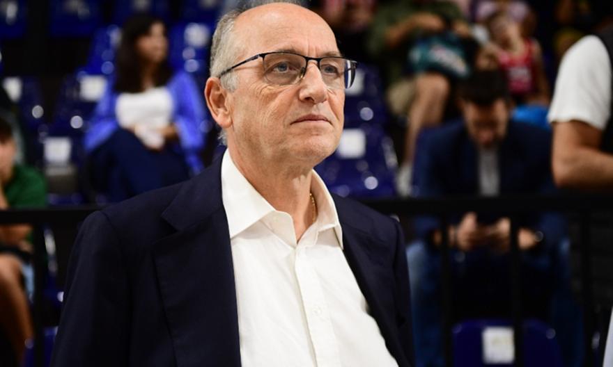 Λιόλιος: «Όσο και αν προσπαθήσουν να λασπολογήσουν με κακόγουστα σκετσάκια, το ποτάμι δεν γυρίζει πίσω»