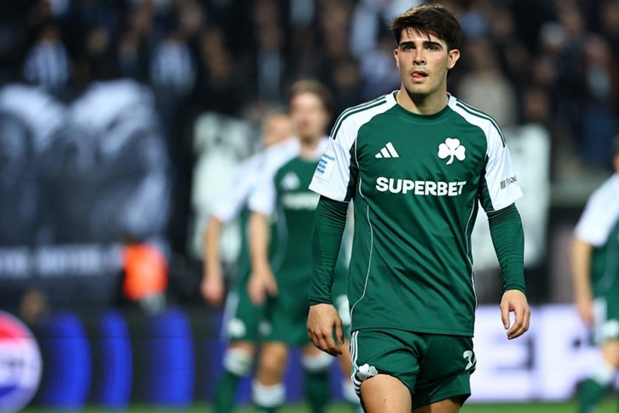 Ταμπόρδα: Εκτός από μπάλα, ξέρει και γκολφ!