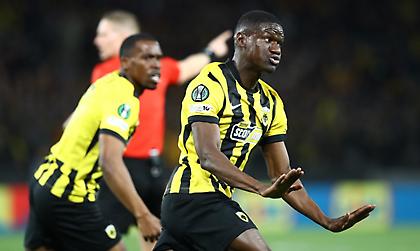 Πρώτο… λιθαράκι ανατροπής για την ΑΕΚ με κεραυνό του Ζίνι και «έκρηξη» στην Allwyn Arena