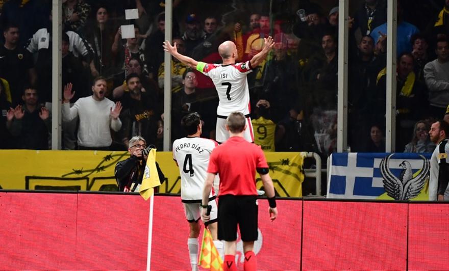 Αντιδρά η Ράγιο μετά το… τριπλό χτύπημα και «πληγώνει» την ΑΕΚ με το 3-1