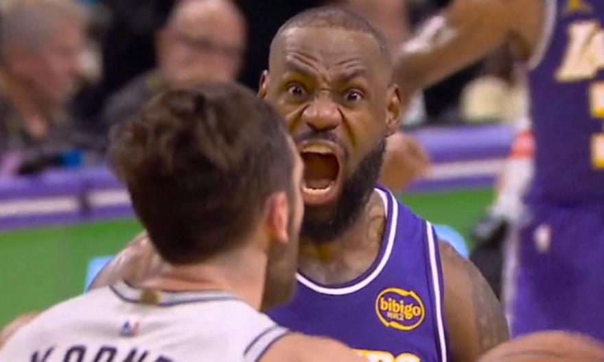 ΝΒΑ: Τετράλεπτο μαγείας με τα δέκα καλύτερα καρφώματα της regular season!