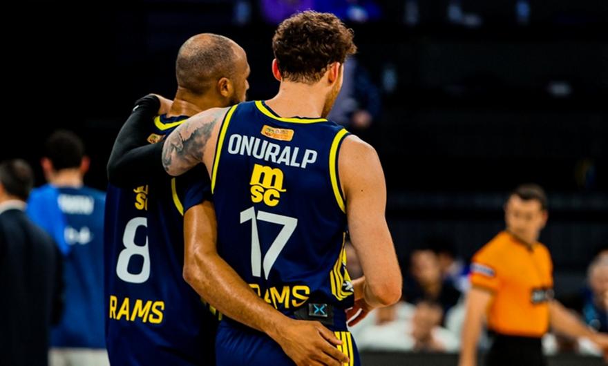 Αντίδραση… Πρωταθλήτριας από τη Φενέρ που μπήκε στην 4άδα