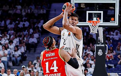 Καθάρισε τον Ερυθρό Αστέρα και τον έβαλε… κάτω από τον Παναθηναϊκό η Ρεάλ!