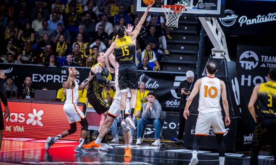 Έβαλε στα καλάθια τη Γαλατάσαραϊ κι ετοιμάζεται να το ξανασηκώσει η Τενερίφη