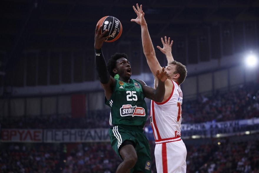 Βεζένκοφ, Ναν ή… Ιφί: Κρίνεται απόψε ο τίτλος του πρώτου σκόρερ της EuroLeague