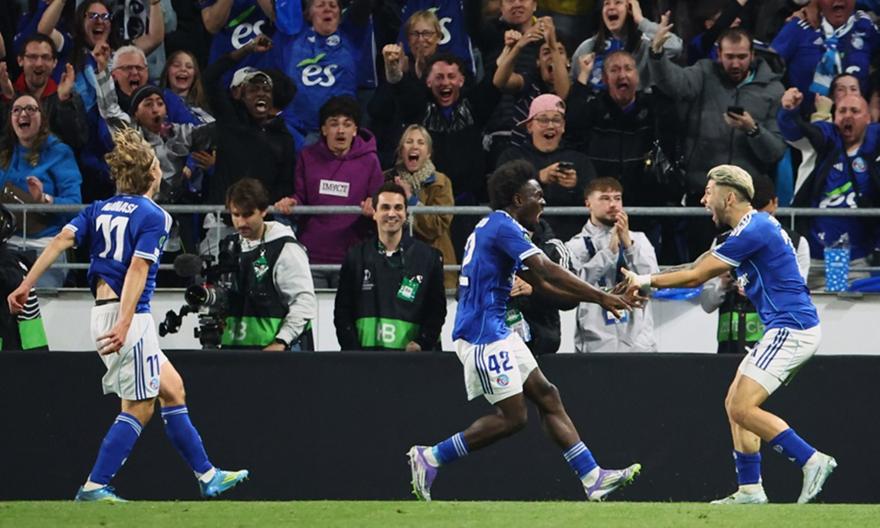 Ανατροπή-μνημείο για Στρασβούργο, τυπική διαδικασία για την Πάλας - Τα ζευγάρια των ημιτελικών