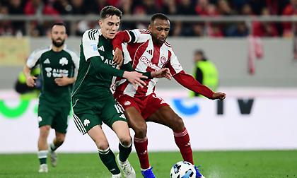 Τσανάκας: «Όταν ο Ολυμπιακός βρέθηκε ξανά στα σχοινιά, έκανε τρεις σερί νίκες»