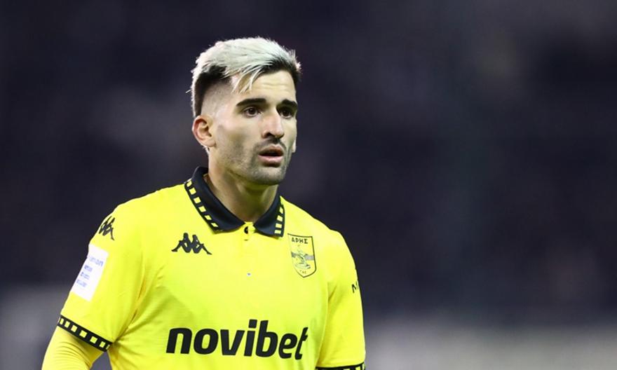 Οι ενδεκάδες του Άρης-Βόλος