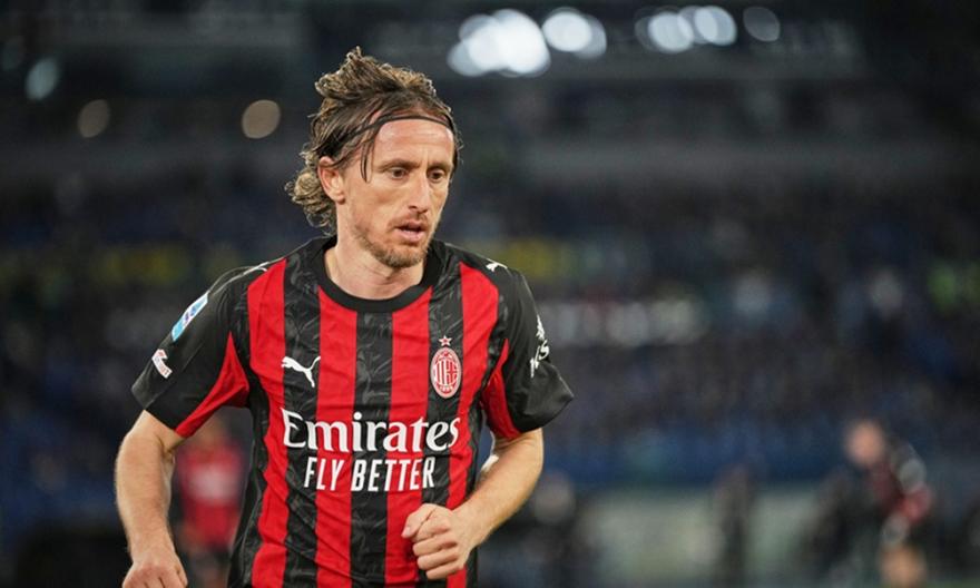 Ισχυρή ομάδα, CL και... Αλέγκρι: Οι όροι που θέτει ο Μόντριτς για να παραμείνει και τη νέα σεζόν στη Μίλαν