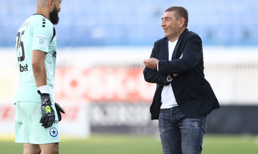 Παντελίδης: «Δεχτήκαμε τρία γκολ χωρίς φάσεις»