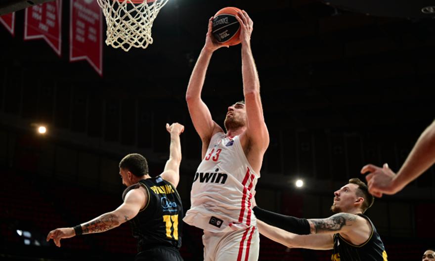 Καθάρισε τον Άρη στο δεύτερο ημίχρονο και παραμένει… ατσαλάκωτος στο πρωτάθλημα ο Ολυμπιακός!