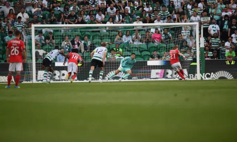 Σπόρτινγκ Λισαβόνας-Μπενφίκα 