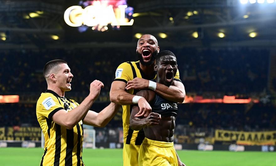 Τσακίρης: «Τεράστια ευκαιρία για την ΑΕΚ να ''τελειώσει'' τον έναν εκ των δύο διεκδικητών του τίτλου»