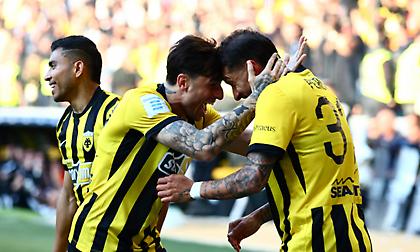 Σέντρα Περέιρα και αυτογκόλ Κετζιόρα για το προβάδισμα της ΑΕΚ στο ντέρμπι των «Δικεφάλων»!