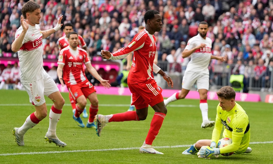 Μπάγερν Μονάχου-Στουτγκάρδη 