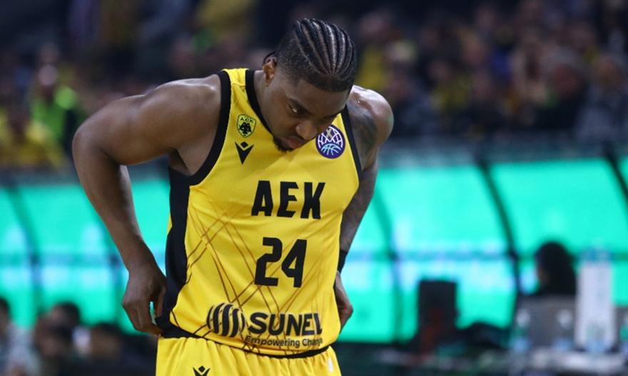 Η εξάδα ξένων της ΑΕΚ για το ματς με τον Πανιώνιο