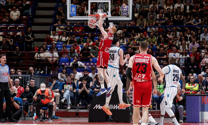 Διέλυσε τη Νάπολι πετυχαίνοντας 125 πόντους η Αρμάνι Μιλάνο, δύσκολη εκτός έδρας νίκη για τη Βίρτους