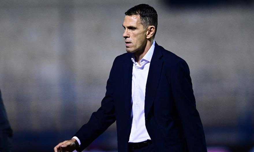 Πογέτ αντί Δώνη στην Αλ Καλίτζ