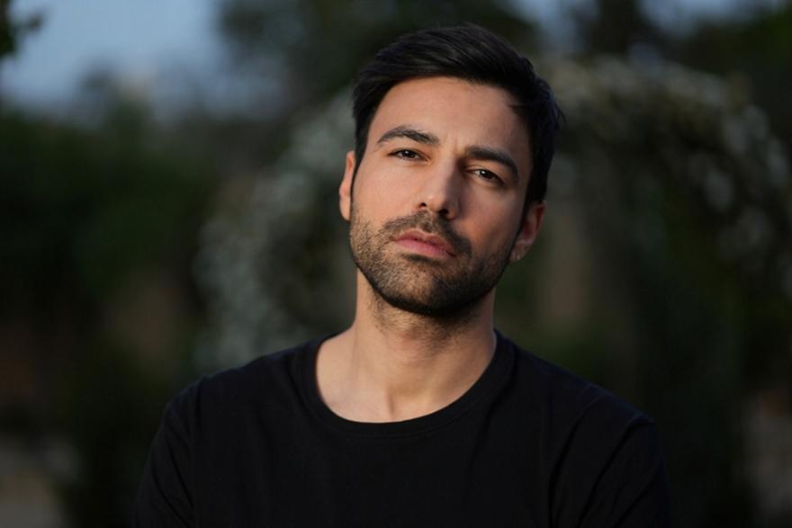 Αντρέας Γεωργίου: Επιστροφή στον ΣΚΑΪ με δύο νέες σειρές μυθοπλασίας