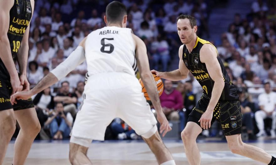 Απίθανος Χουέρτας στα 43 του, «διπλό» της Τενερίφης μετά από 13 χρόνια στη Μαδρίτη!