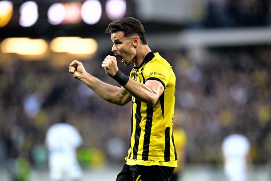 Τσακίρης: «Η ΑΕΚ κατάφερε να ανταποκριθεί σε απόλυτο βαθμό απέναντι στους διεκδικητές του τίτλου»